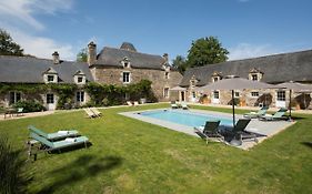 Manoir Du Vau D Arz Gites Et Chambres D Hotes Avec Piscine
